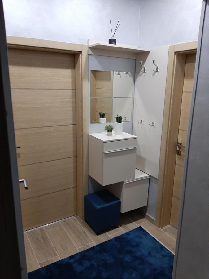 Stefan Lux Apartment Bijeljina Exterior foto